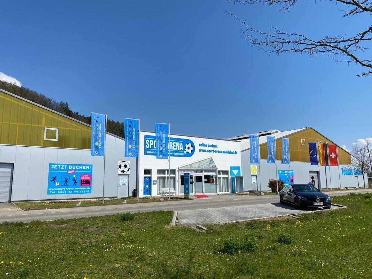 Sport Arena Hotel Waldshut-Tiengen Zewnętrze zdjęcie