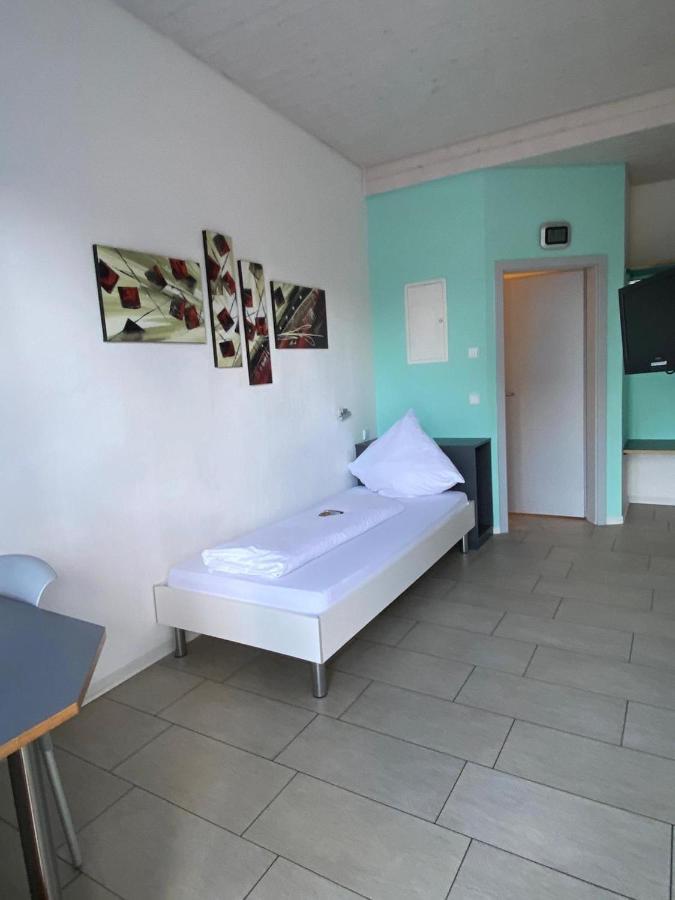 Sport Arena Hotel Waldshut-Tiengen Zewnętrze zdjęcie